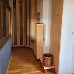Lejlighed Sunny Panorama Flat Near Castle With Balcony